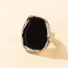 Load image into Gallery viewer, Black Stone Gold Ring
