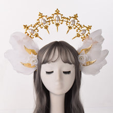 Lade das Bild in den Galerie-Viewer, Halo Crown Headpiece Gothic Goddess
