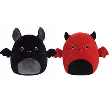 Lade das Bild in den Galerie-Viewer, Devil Bat Plush Toy, Black Red Bat Plushies
